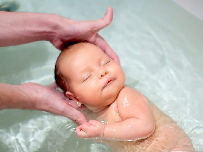 Baño de un bebé